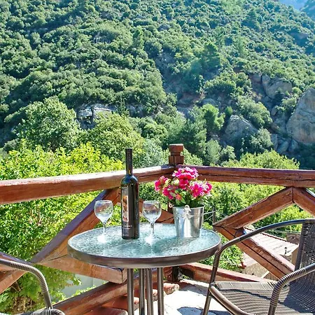 Resort Oneiro 3*